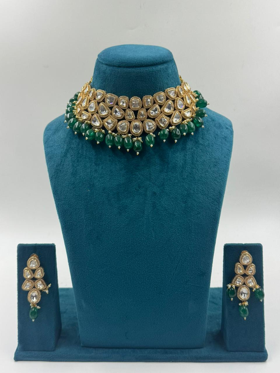 Emerald Drop Kundan Choker Set