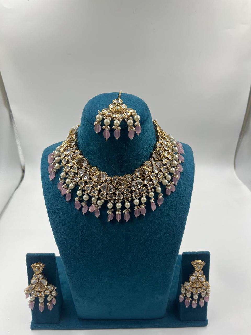 Monzonite Kundan Pink Beads Set