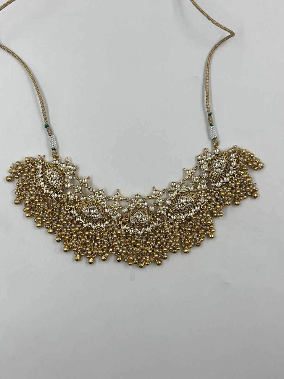 Heritage Dodi Necklace Set
