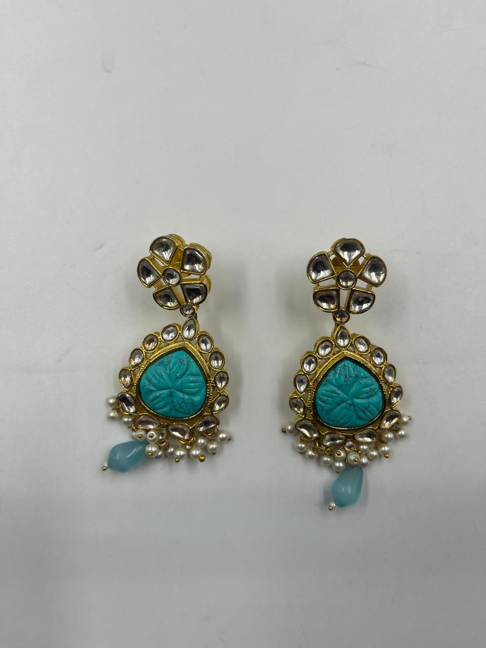 Turquoise Blue Kundan Set with Carving Stones